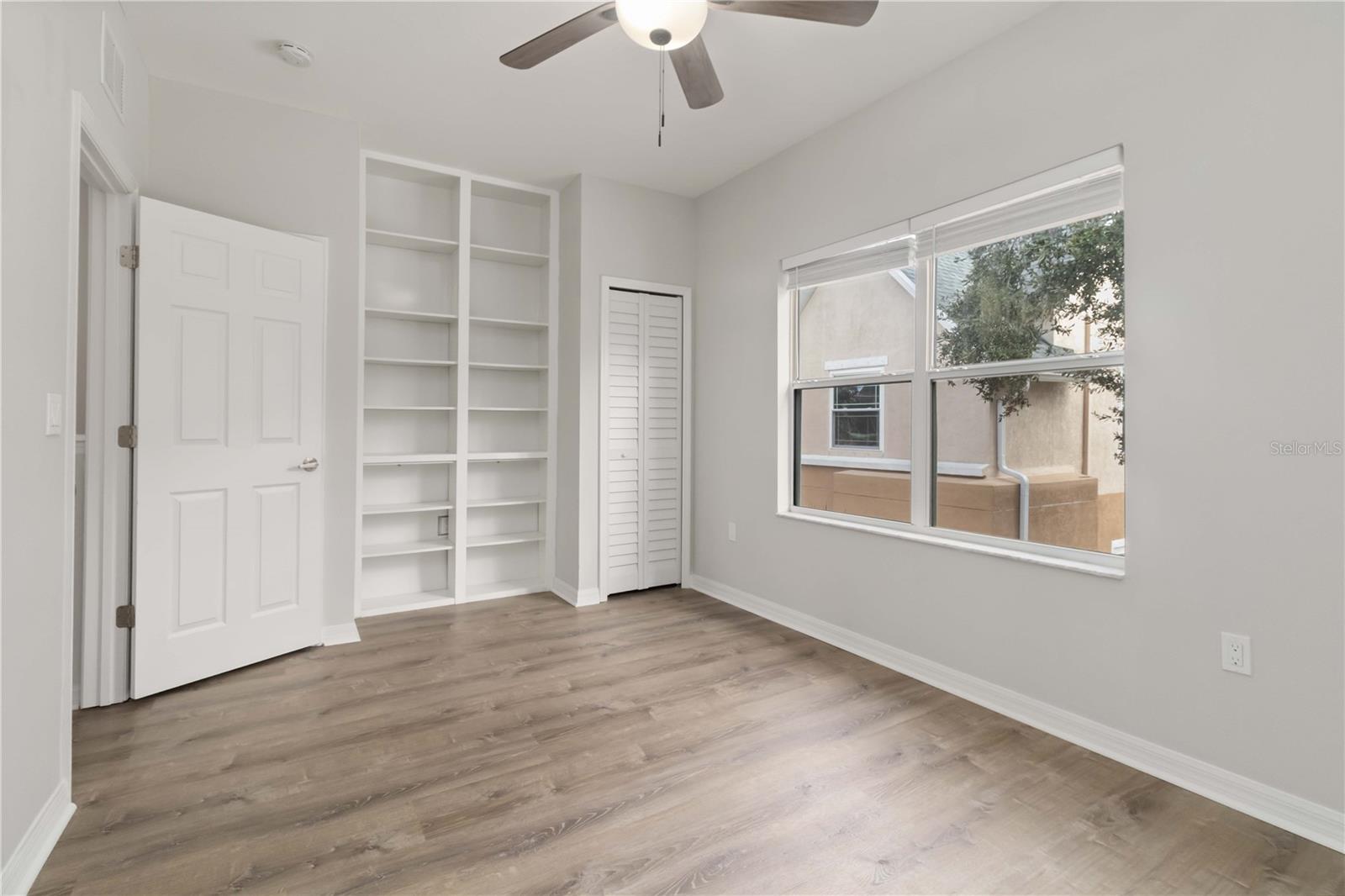 LAS PALMAS TWNHMS - Residential