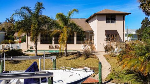 Tiny photo for 141 SE 2nd Avenue, Crystal River, FL 34429 (MLS # TB8477800)