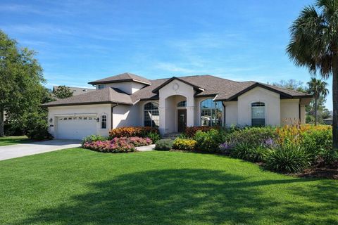 Tiny photo for 141 SE 2nd Avenue, Crystal River, FL 34429 (MLS # TB8477800)