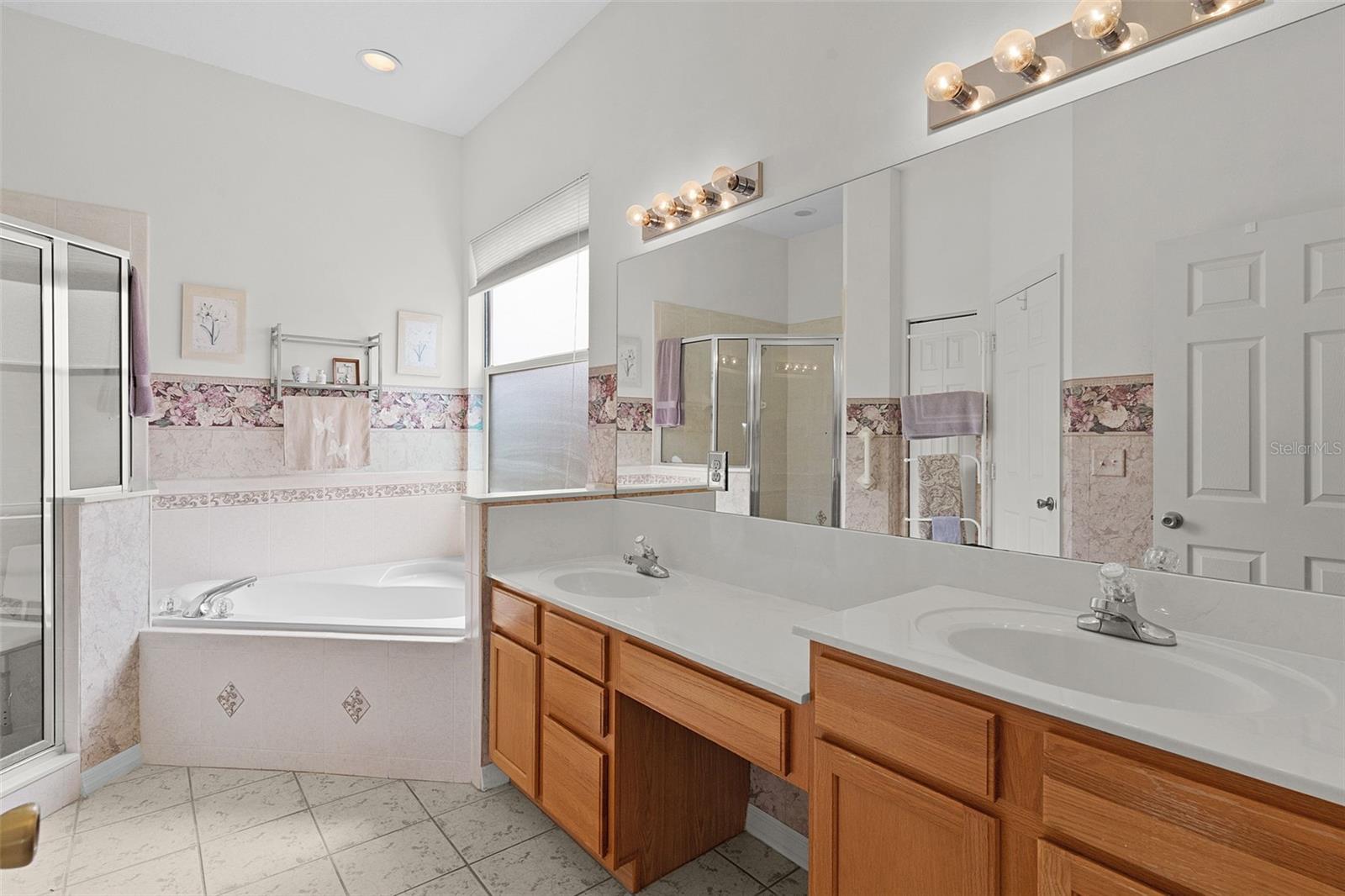 STONECREST - Residential