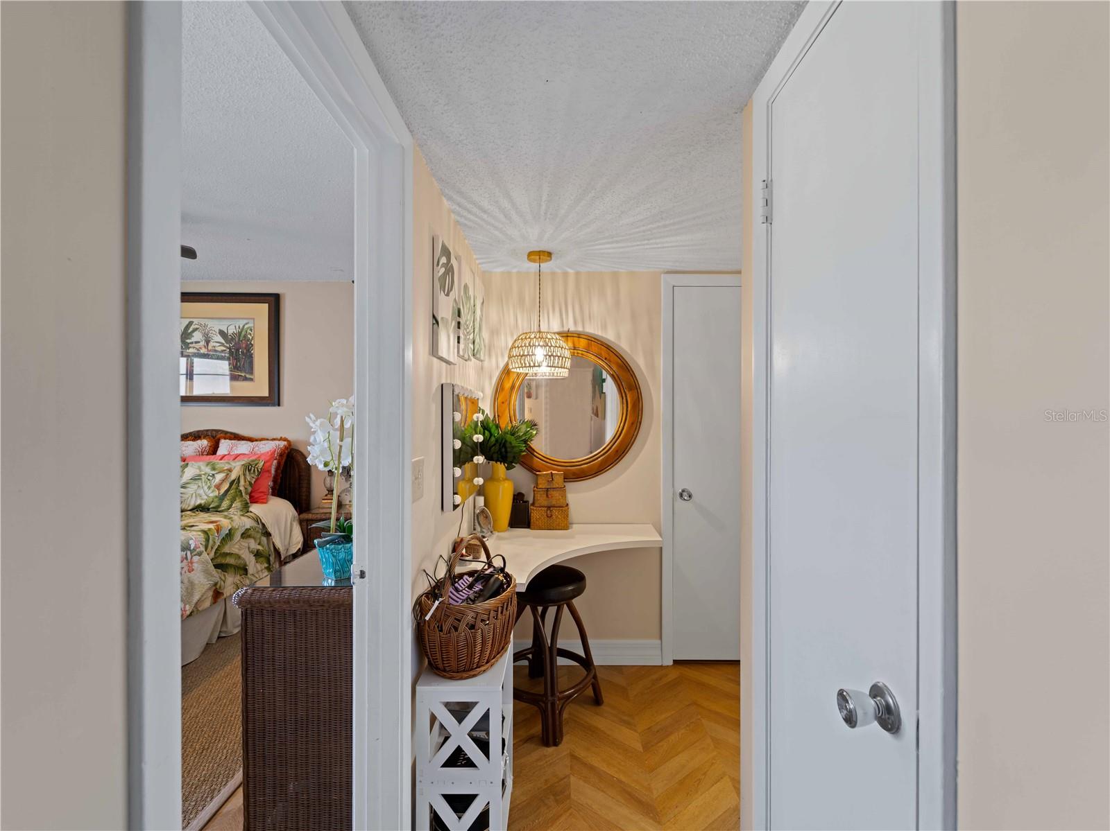 RIVERHOUSE - Residential