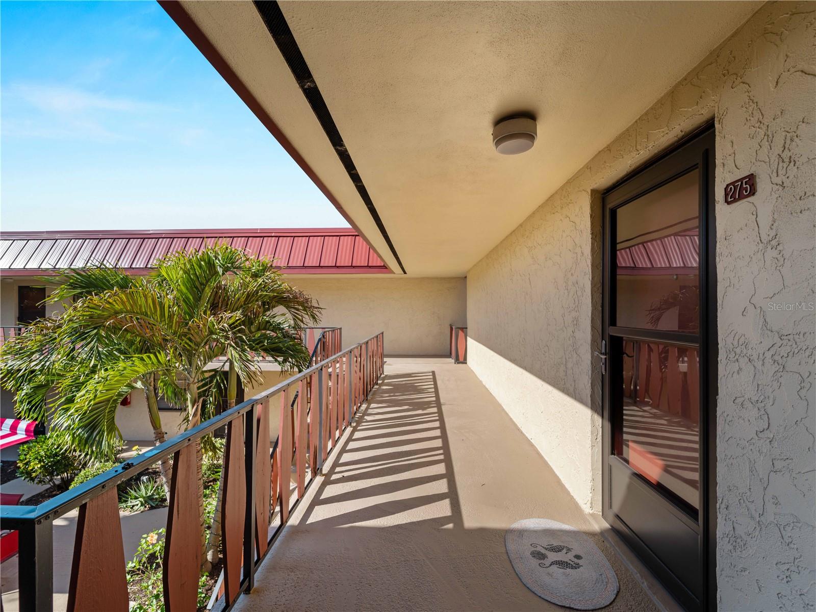 RIVERHOUSE - Residential