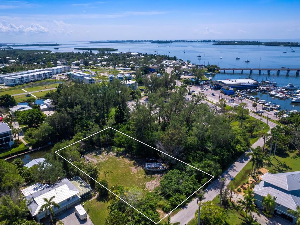 Photo of 4210 128th Street W, Cortez, FL 34215 (MLS # A4636504)