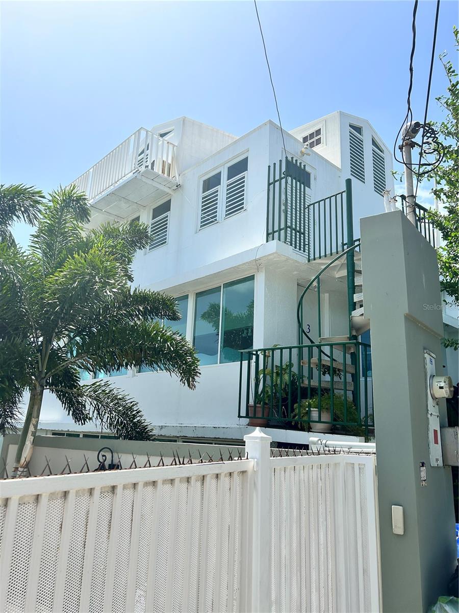 111 FIDENCIO DE JESUS