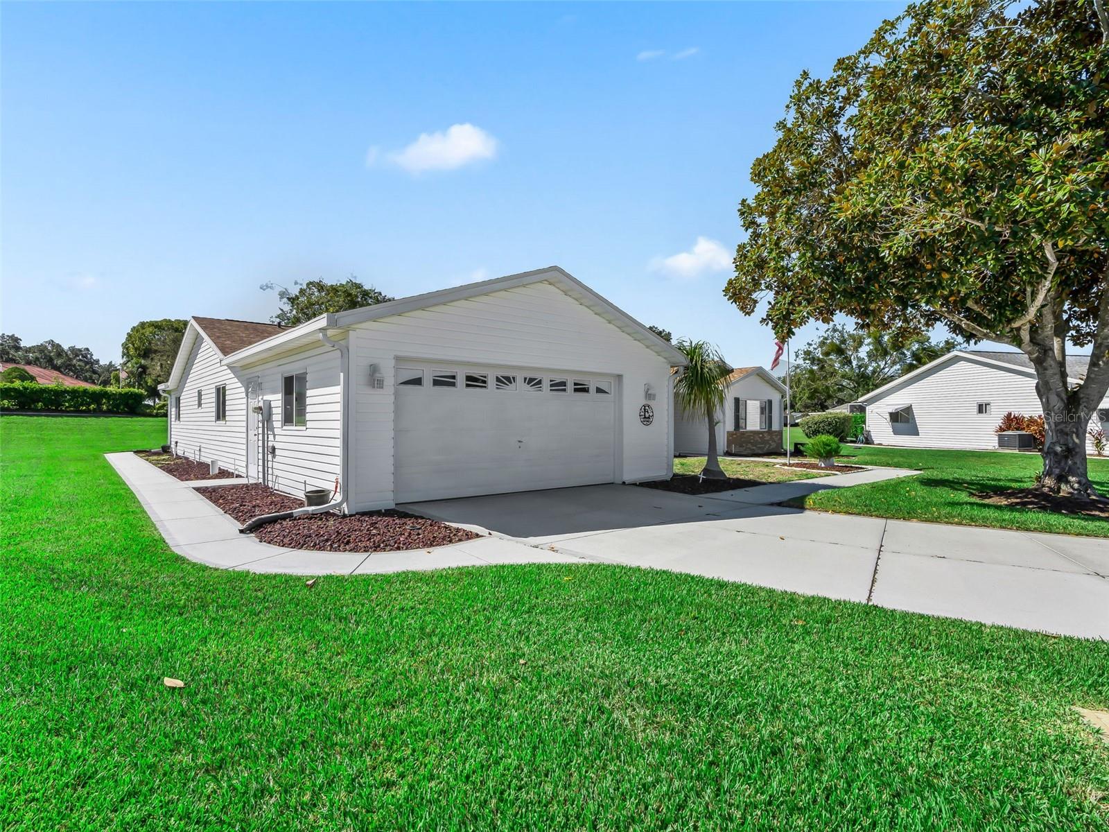 SPRUCE CREEK SOUTH - Residential
