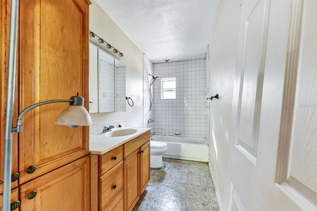 Photo of 10015 Ohio Avenue, Thonotosassa, FL 33592 (MLS # TB8498706)