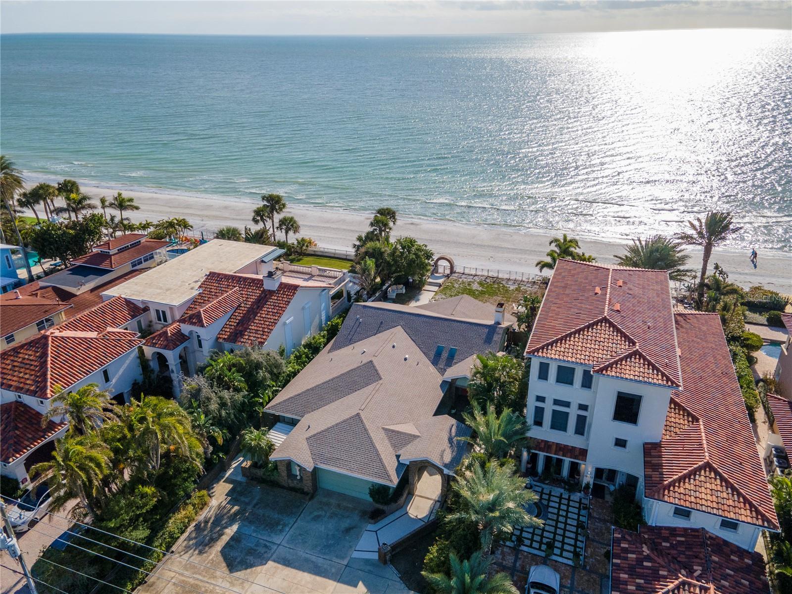 LONE PALM BEACH 1ST ADD - Residential