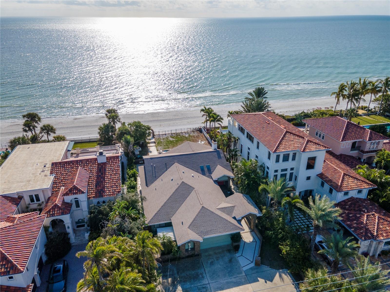 LONE PALM BEACH 1ST ADD - Residential