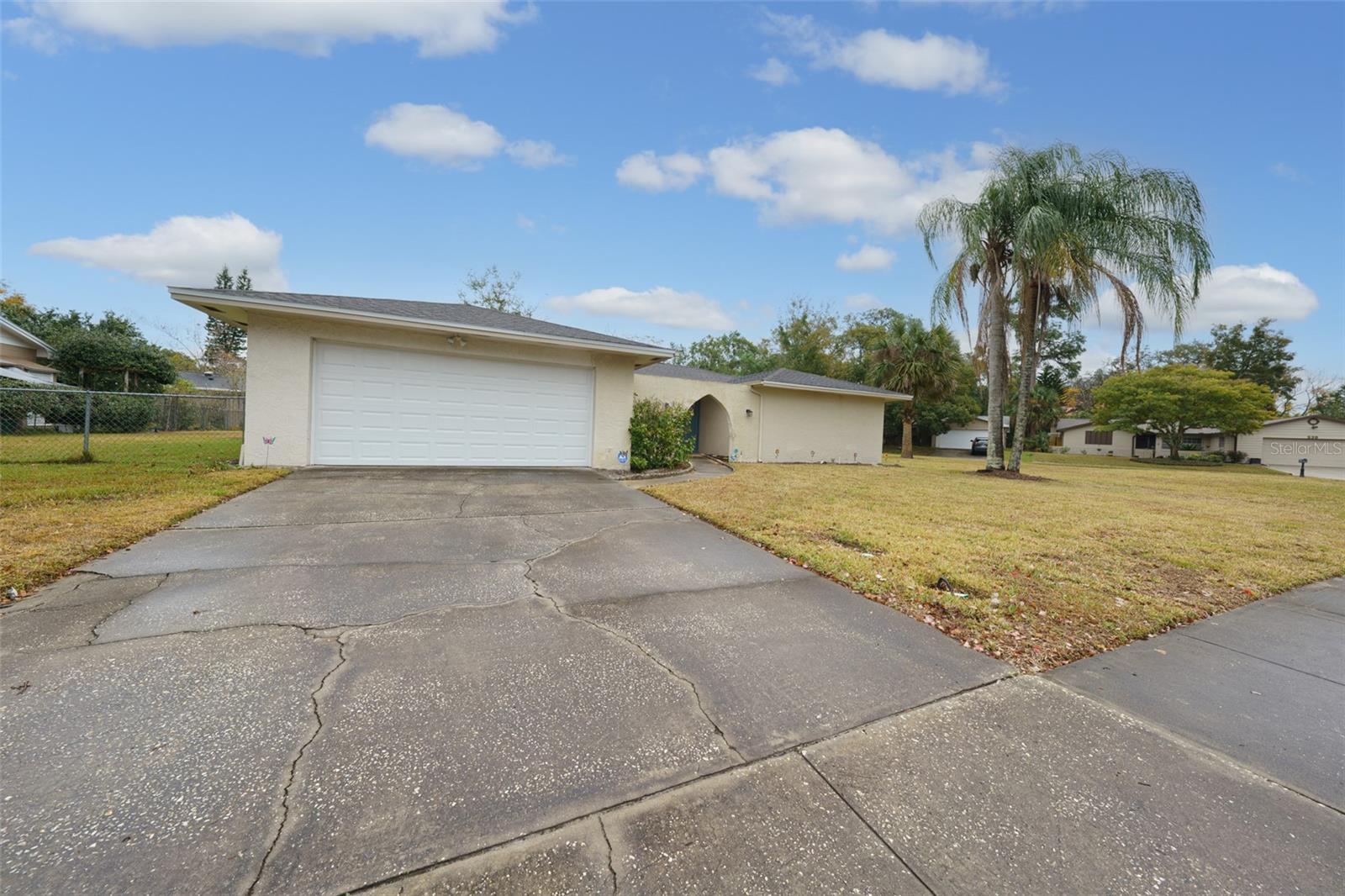 507 APPLEWOOD AVENUE