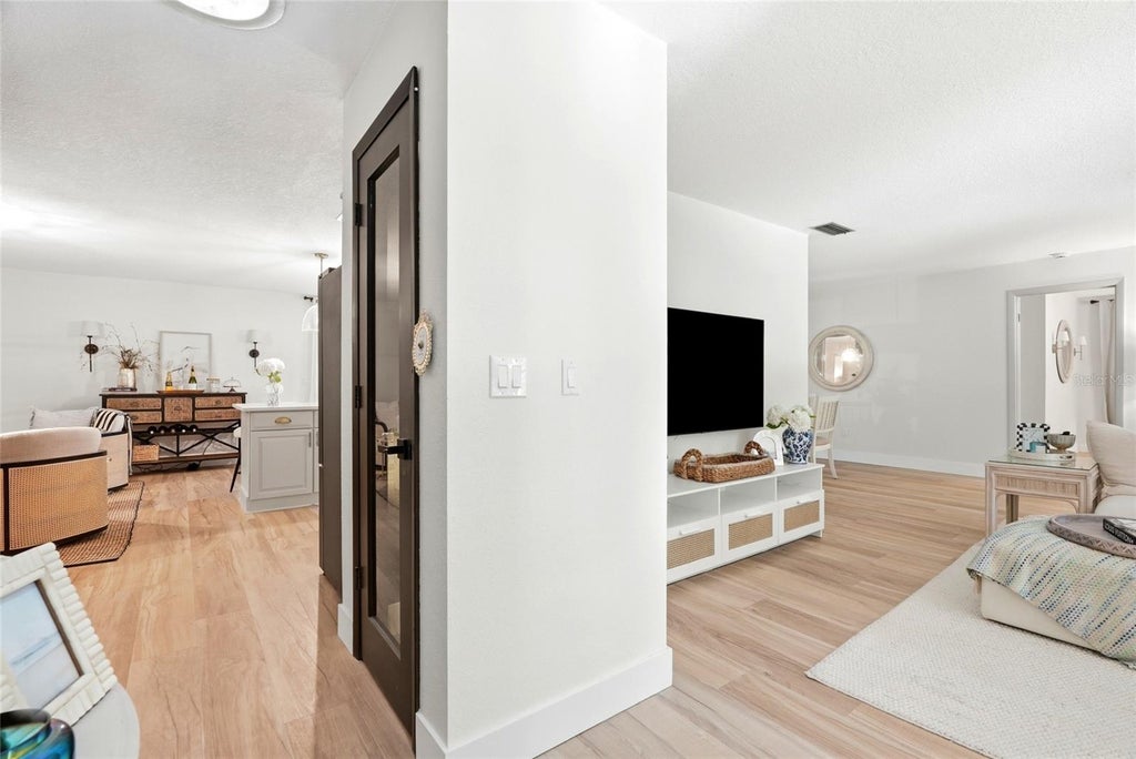 Photo of 8 Clearview Drive, Safety Harbor, FL 34695 (MLS # TB8530009)