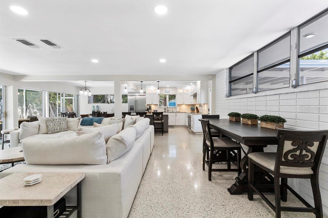 LIDO C - Residential Lease