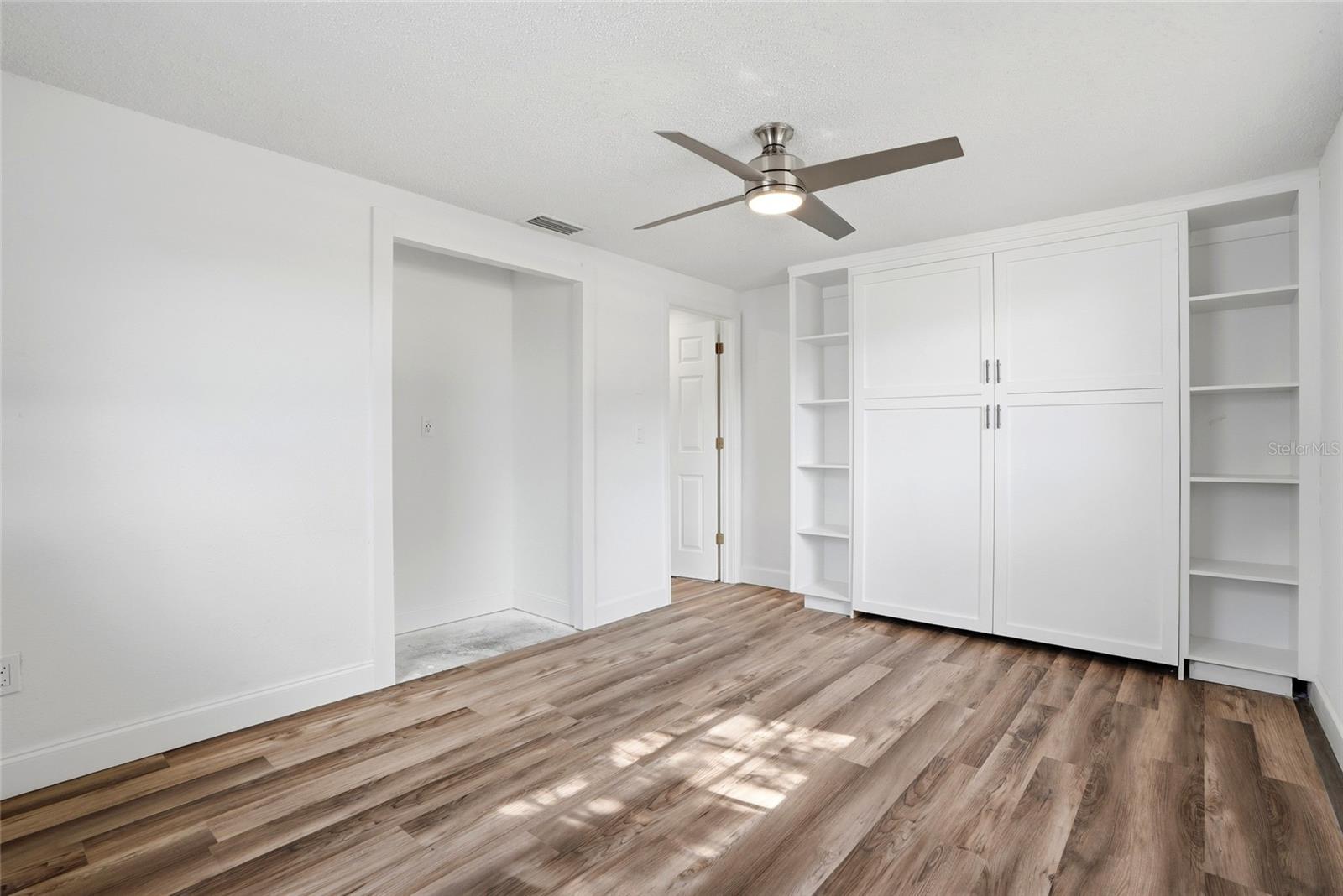 BEACON SQUARE - Residential