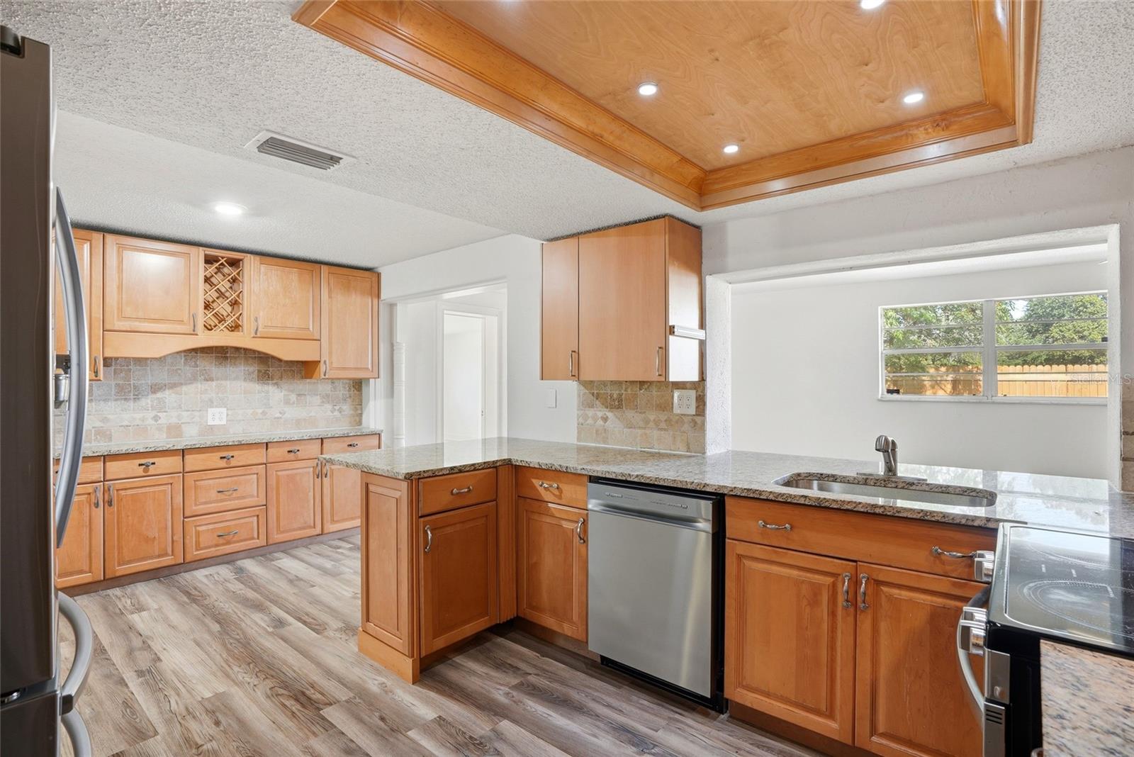 BEACON SQUARE - Residential