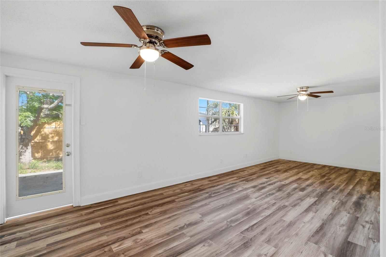 BEACON SQUARE - Residential