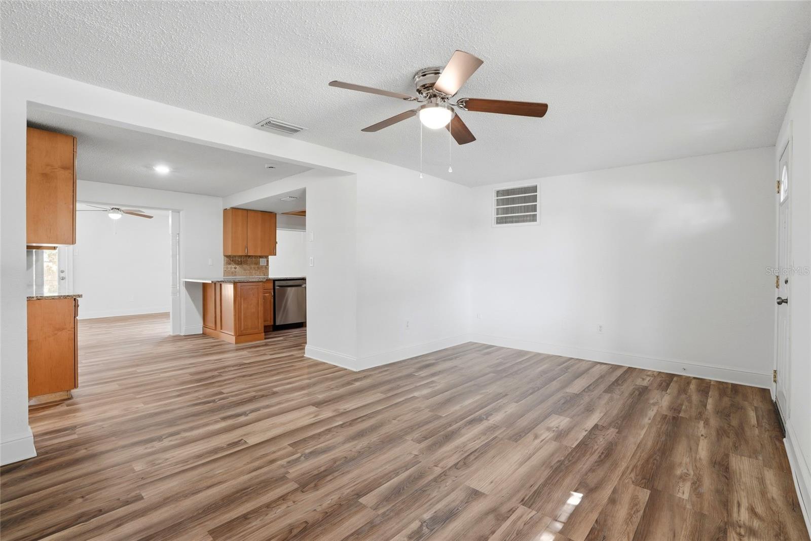 BEACON SQUARE - Residential