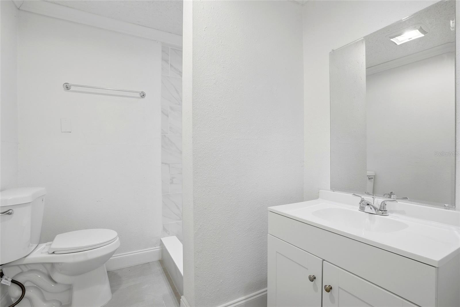 BEACON SQUARE - Residential