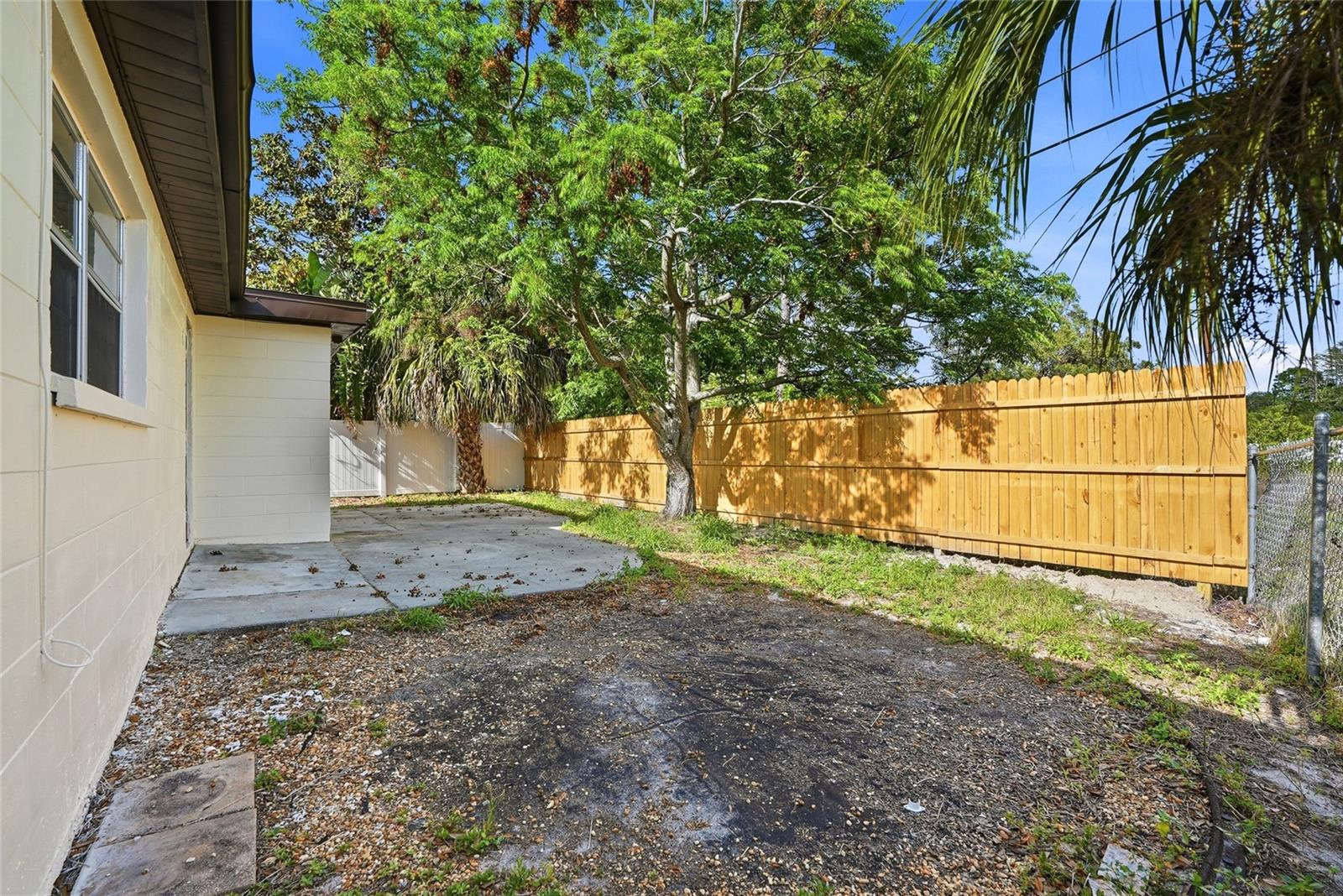 BEACON SQUARE - Residential