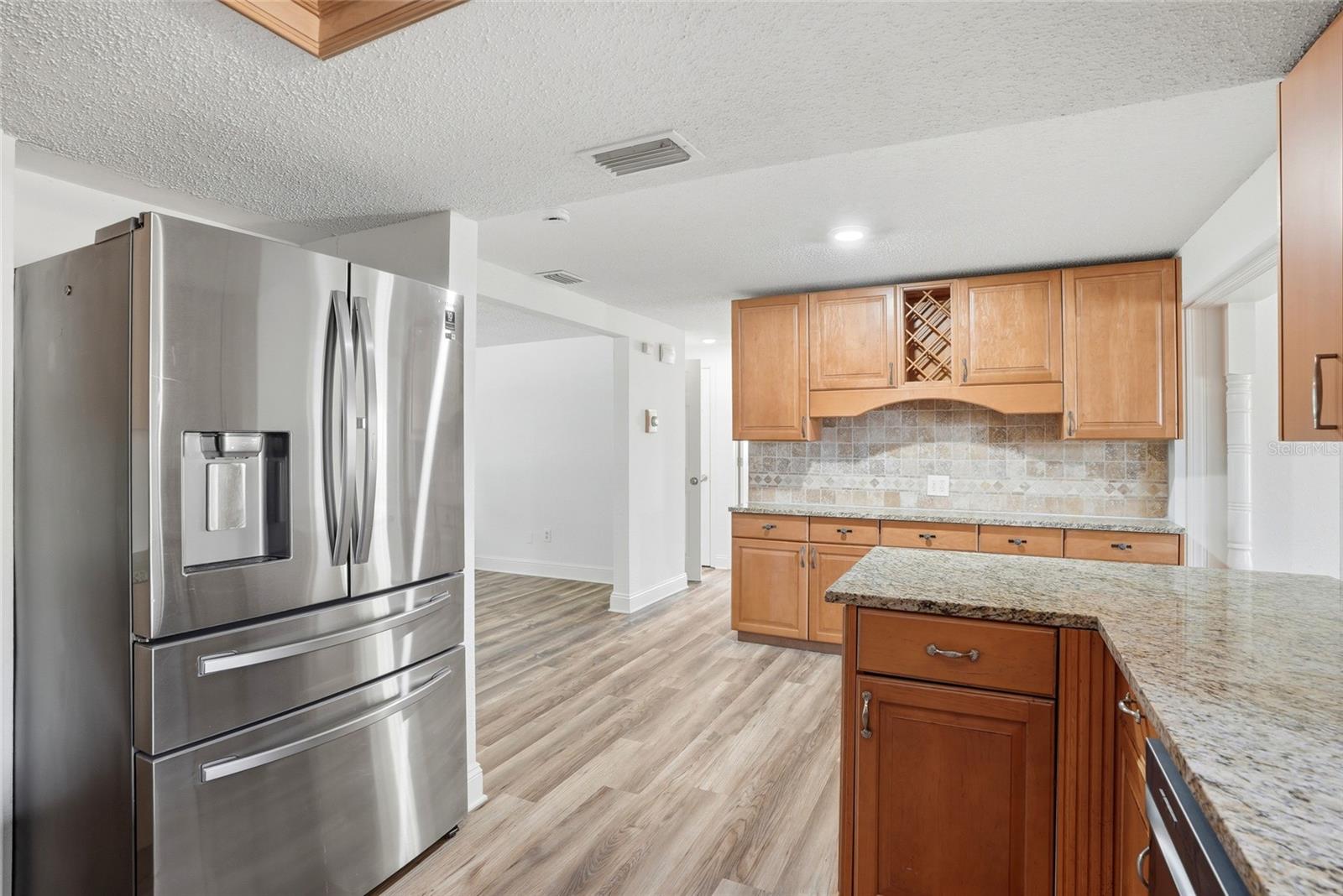 BEACON SQUARE - Residential