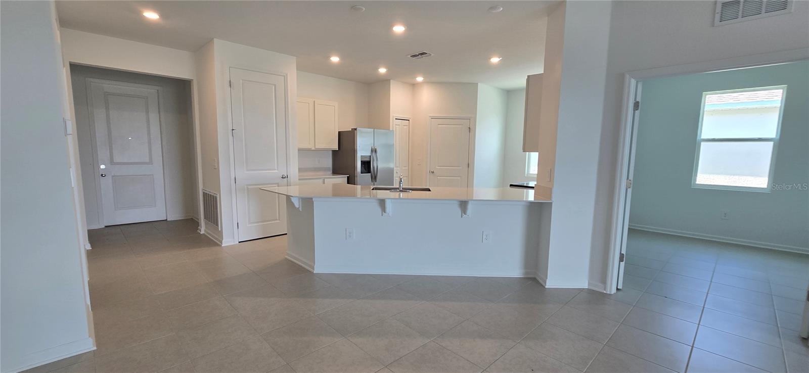 HAMILTON BLUFF SUB - Residential Lease