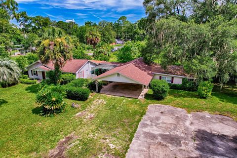 A home in ALACHUA