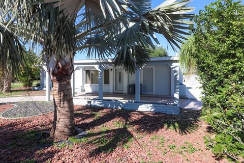 A home in PORT CHARLOTTE