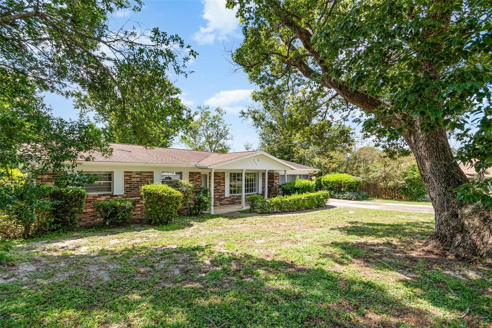 1395 INDIAN ROCK COURT