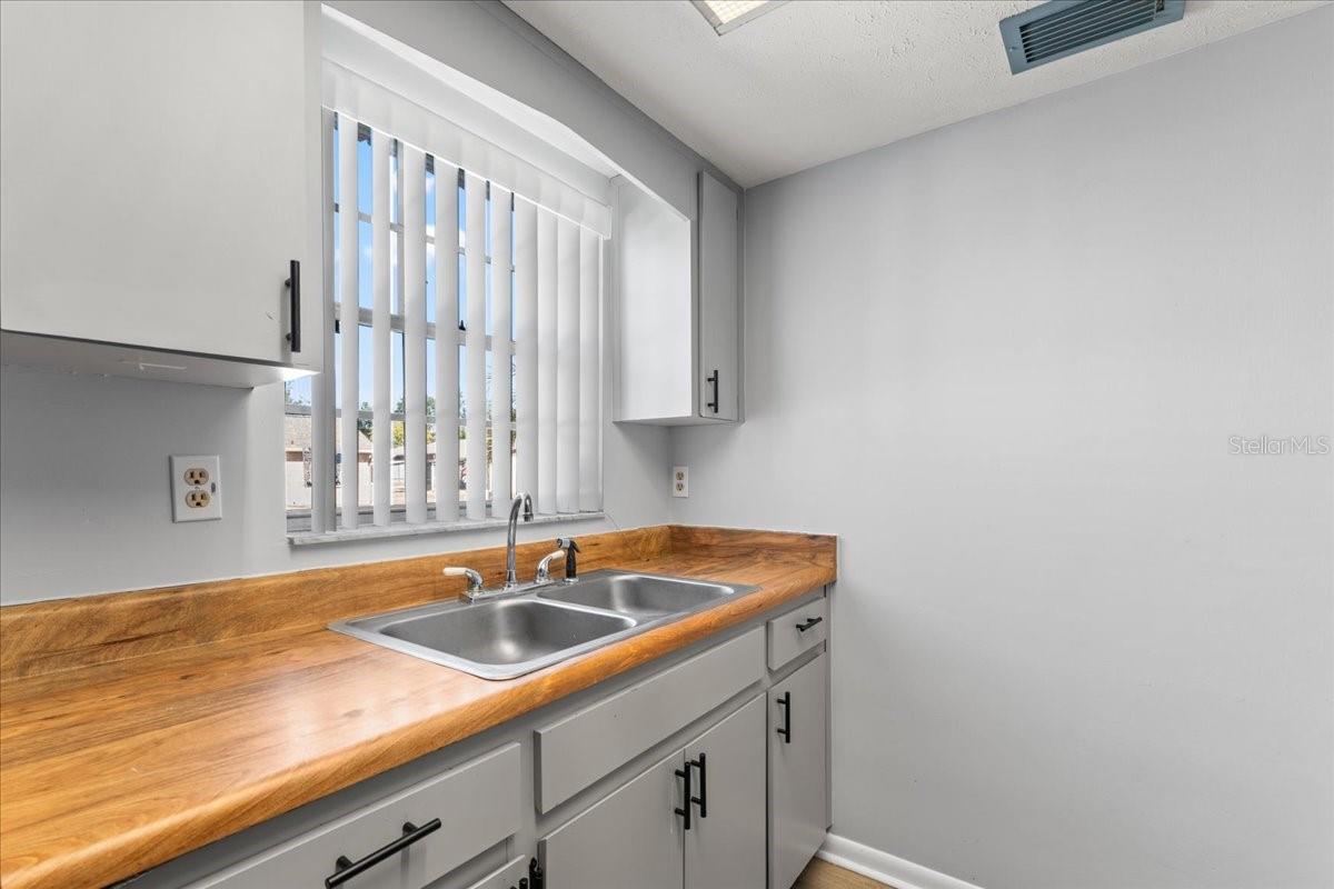 EASTFIELD SLOPES A CONDO - Residential