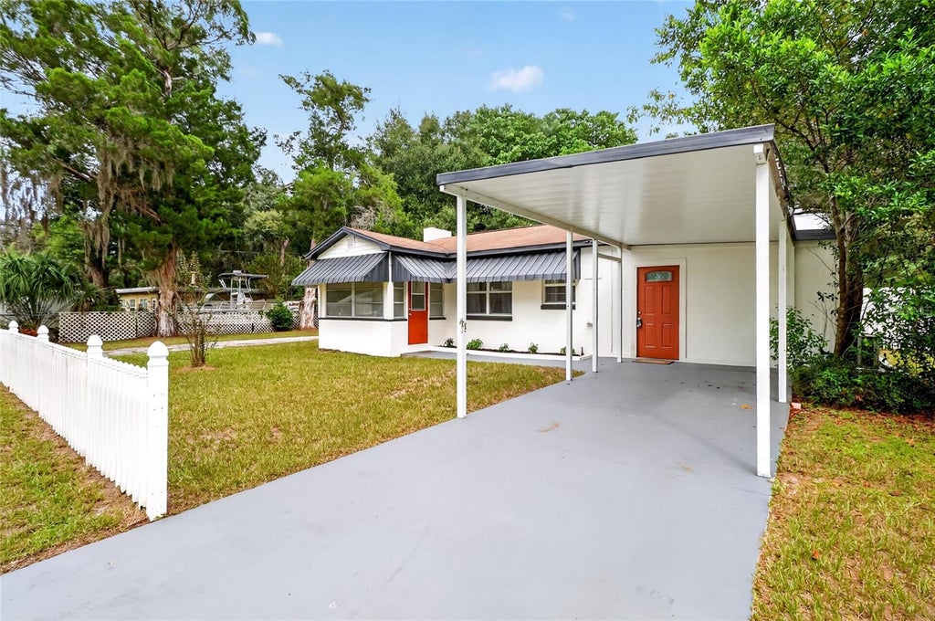 Photo of 5175 E Live Oak Lane, Inverness, FL 34453 (MLS # TB8554596)