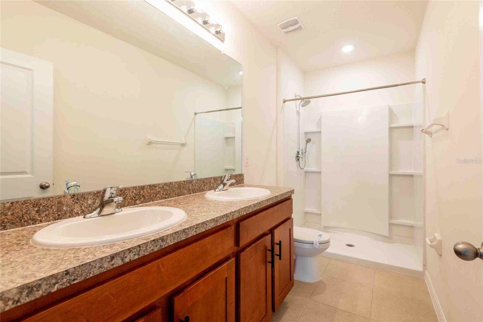 UNION PARK PH 7A & OLDWOODS AVEN - Residential