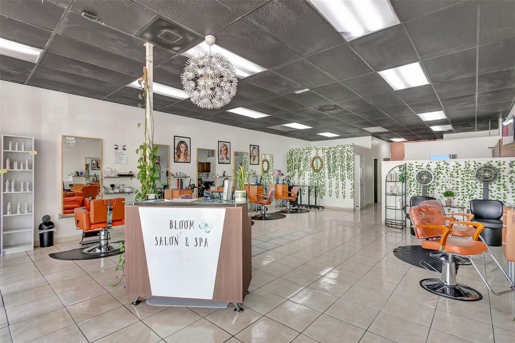 Photo of 1903 E Fl 60 #D, Valrico, FL 33594 (MLS # TB8497752)