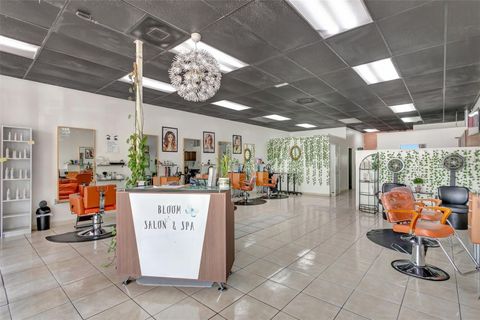 Photo of 1903 E Fl 60 #D, Valrico, FL 33594 (MLS # TB8497752)