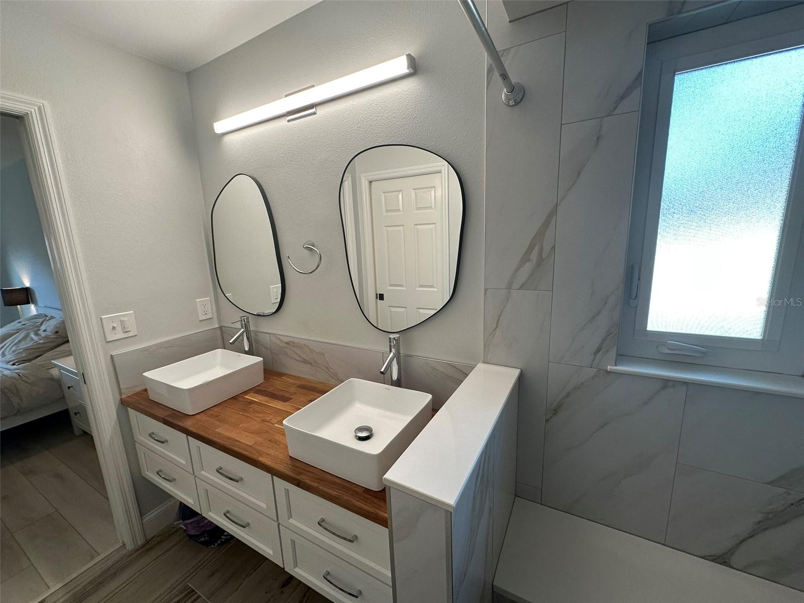 CURLEW GROVES UNIT ONE - Residential