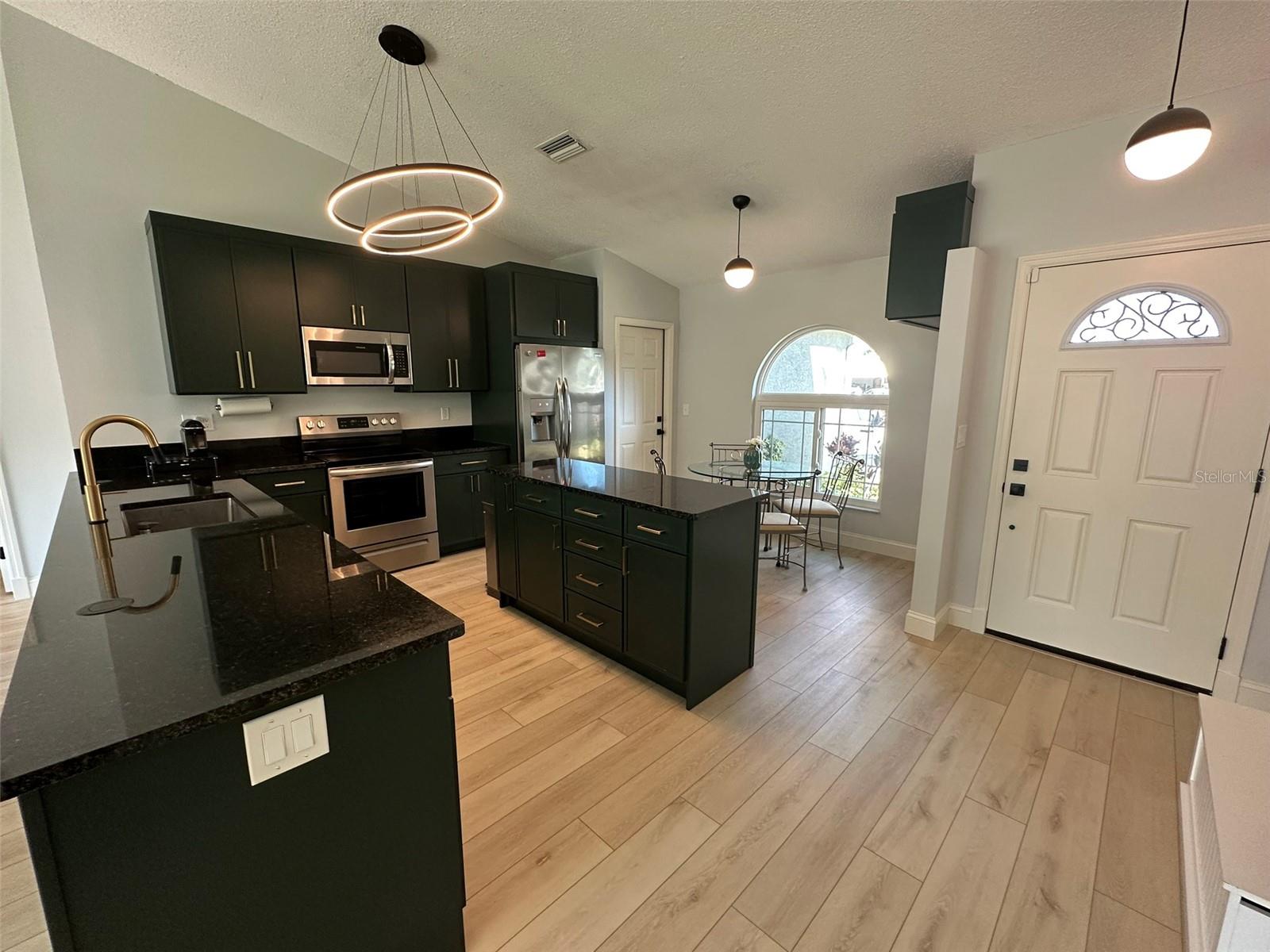 CURLEW GROVES UNIT ONE - Residential