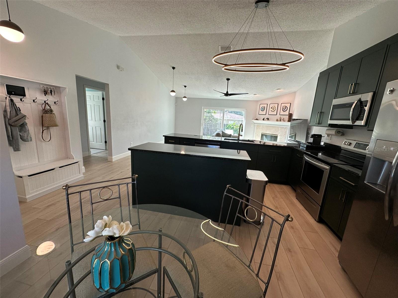 CURLEW GROVES UNIT ONE - Residential