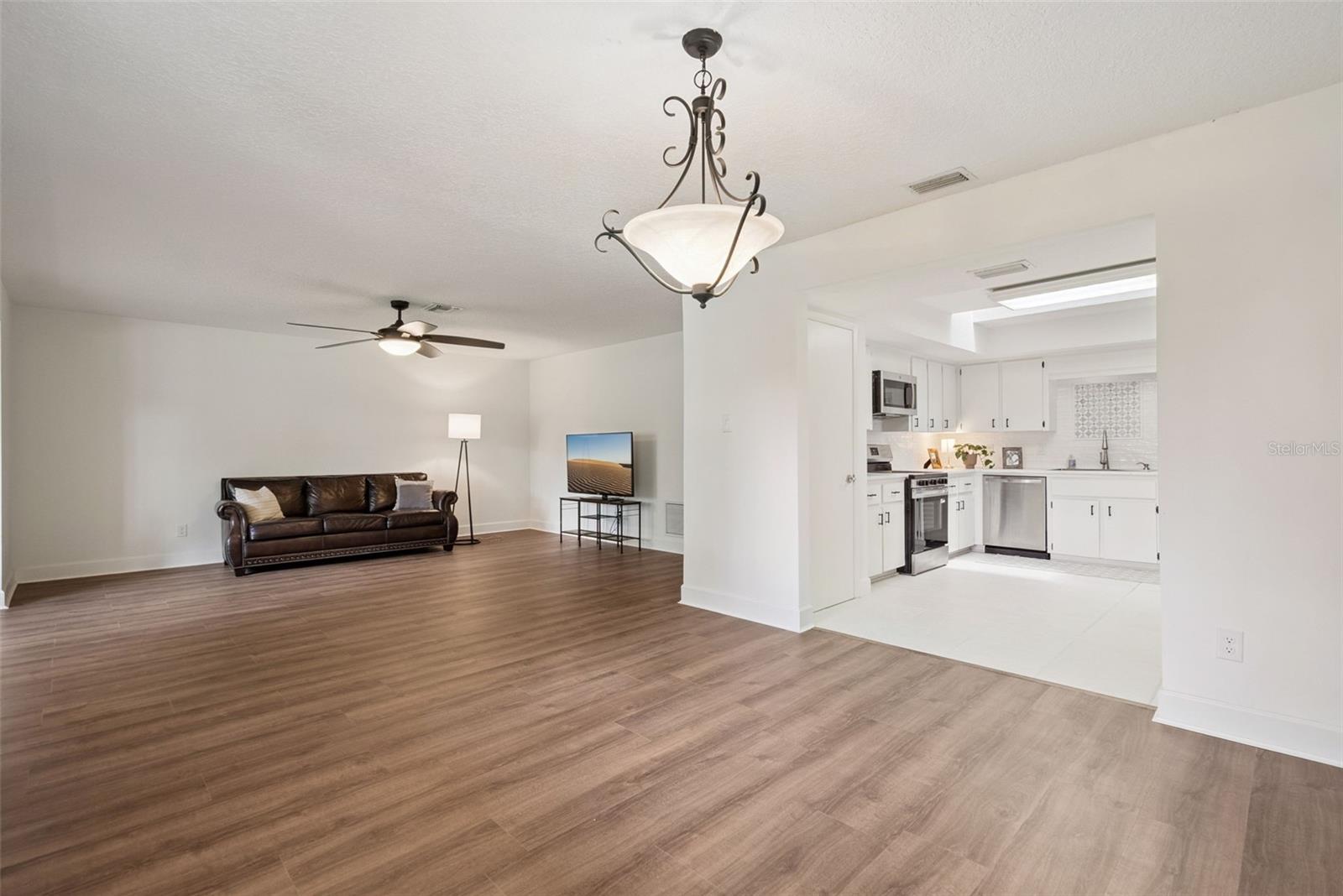 GREENWOOD ACRES - Residential