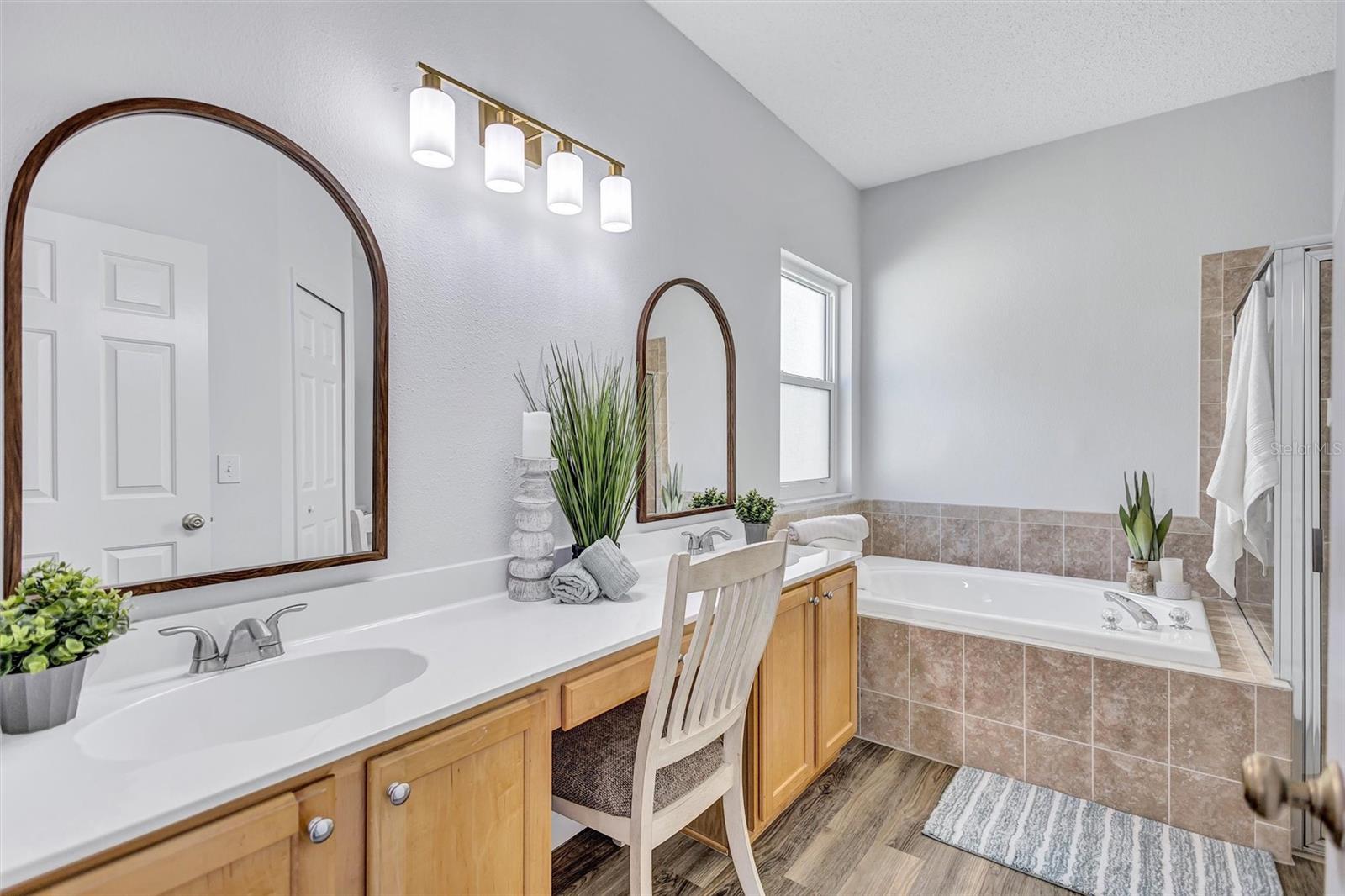 LAKEVIEW VILLAGE SEC M - Residential