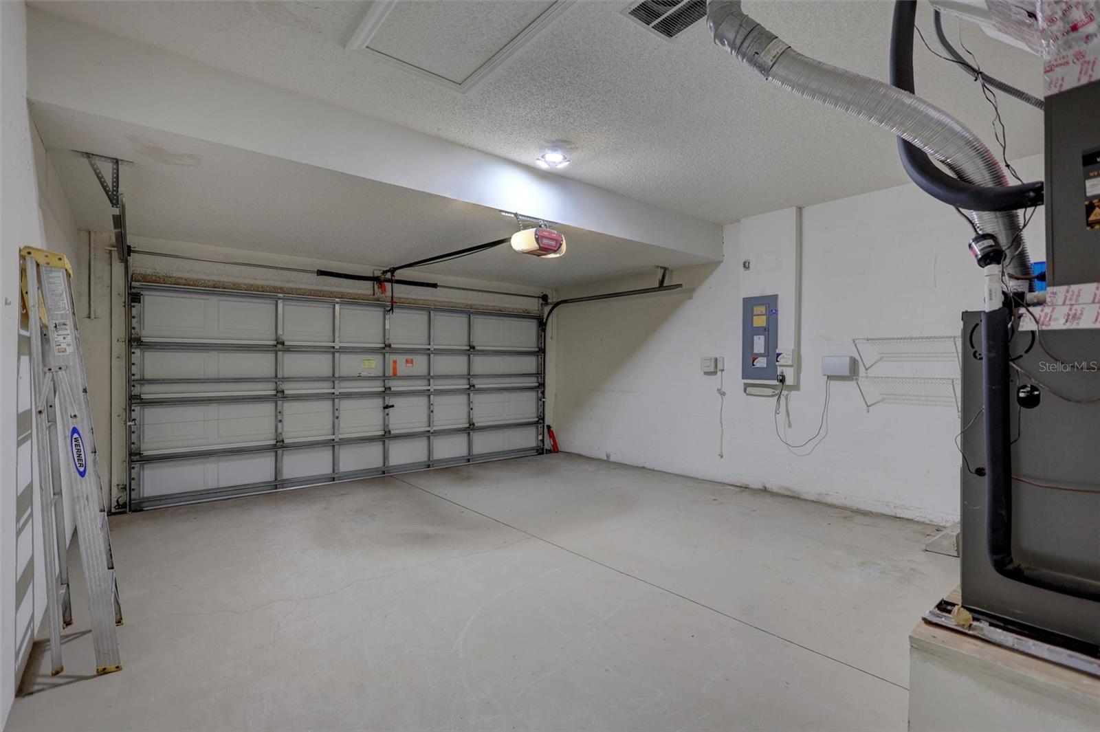 LAKEVIEW VILLAGE SEC M - Residential