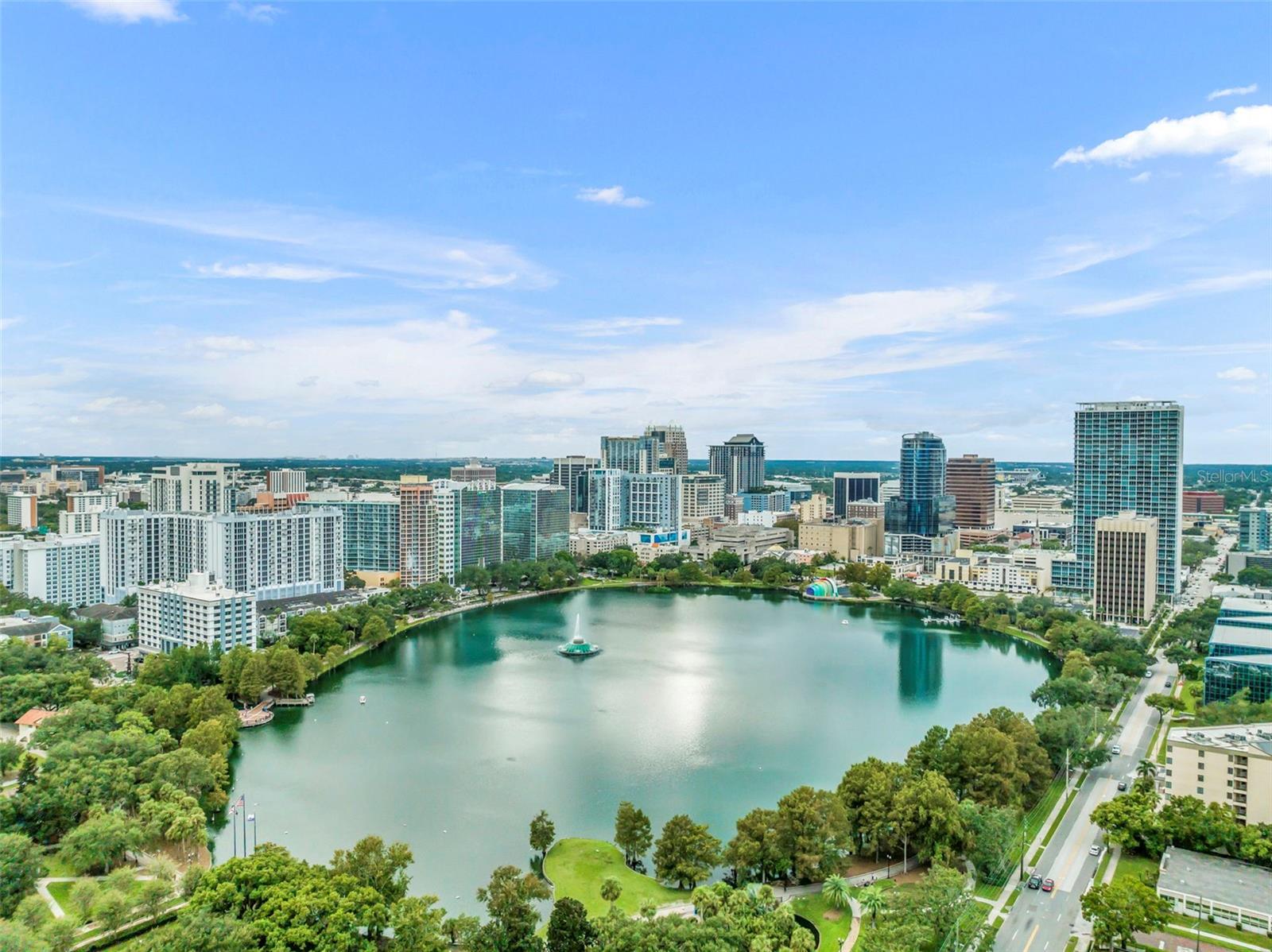 WAVERLY ON LAKE EOLA - Residential