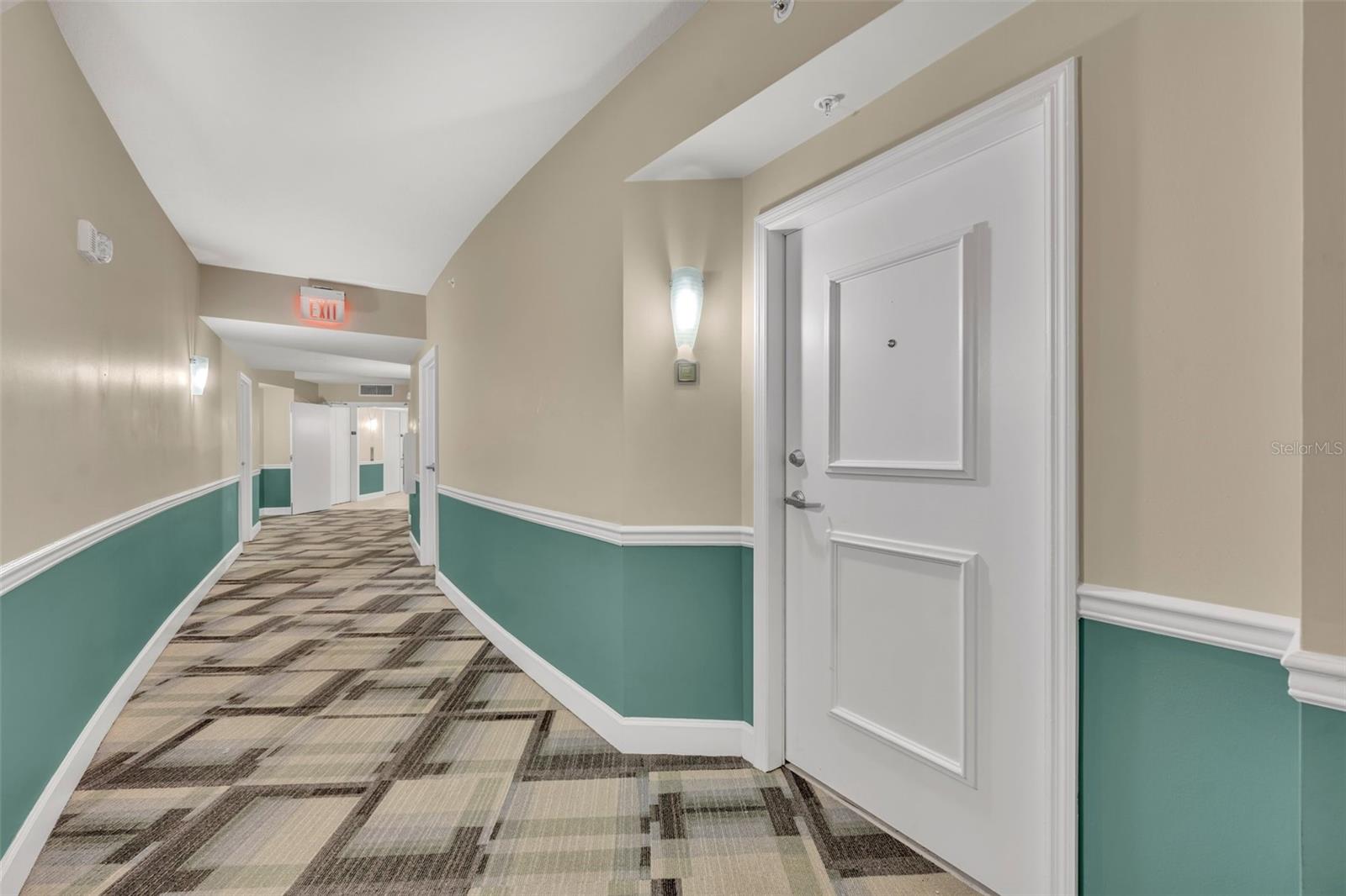 WAVERLY ON LAKE EOLA - Residential