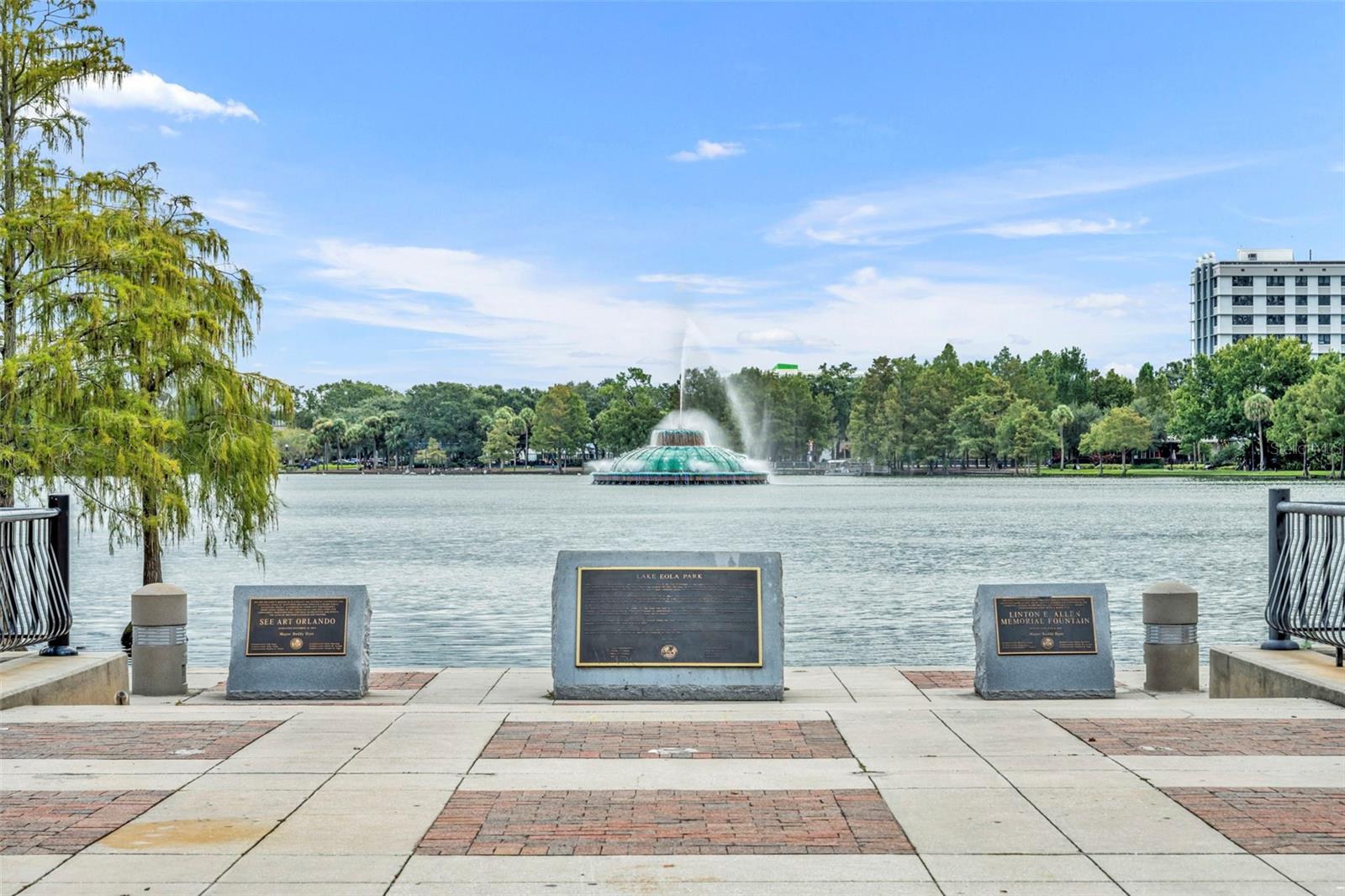 WAVERLY ON LAKE EOLA - Residential