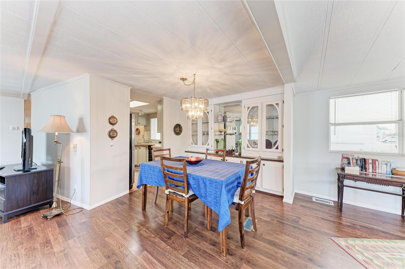 TERRA CEIA MANOR CO-OP - Residential