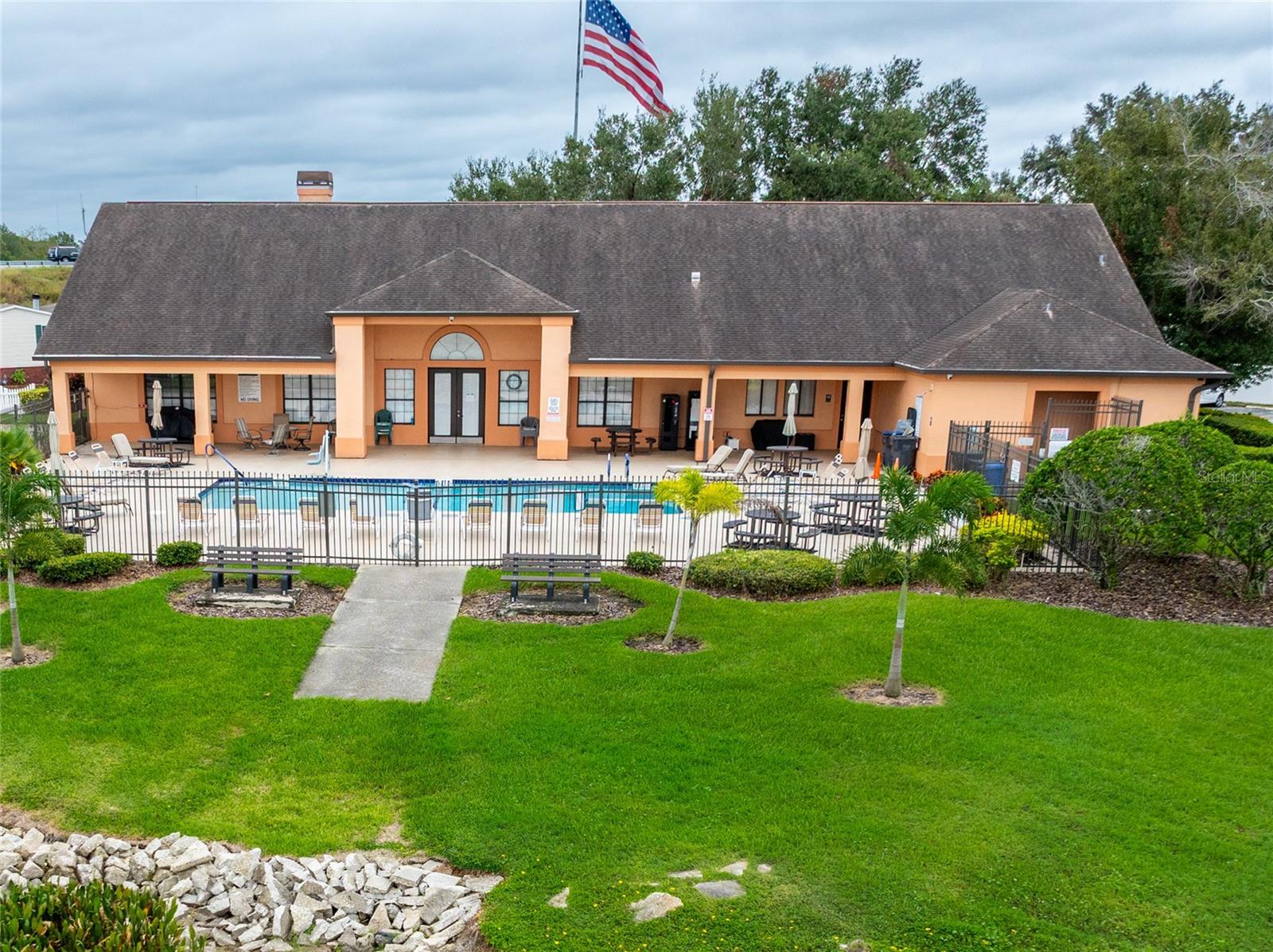 LAKE FANTASIA PLATTED SUB - Residential