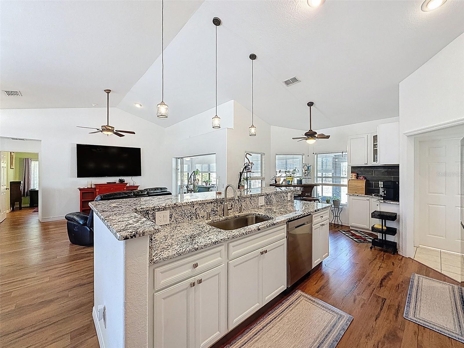 CITRUS SPGS UNIT 01 - Residential