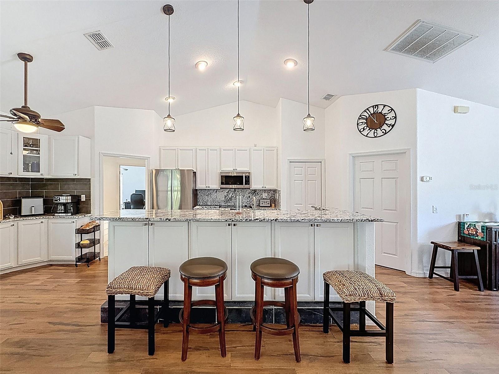 CITRUS SPGS UNIT 01 - Residential