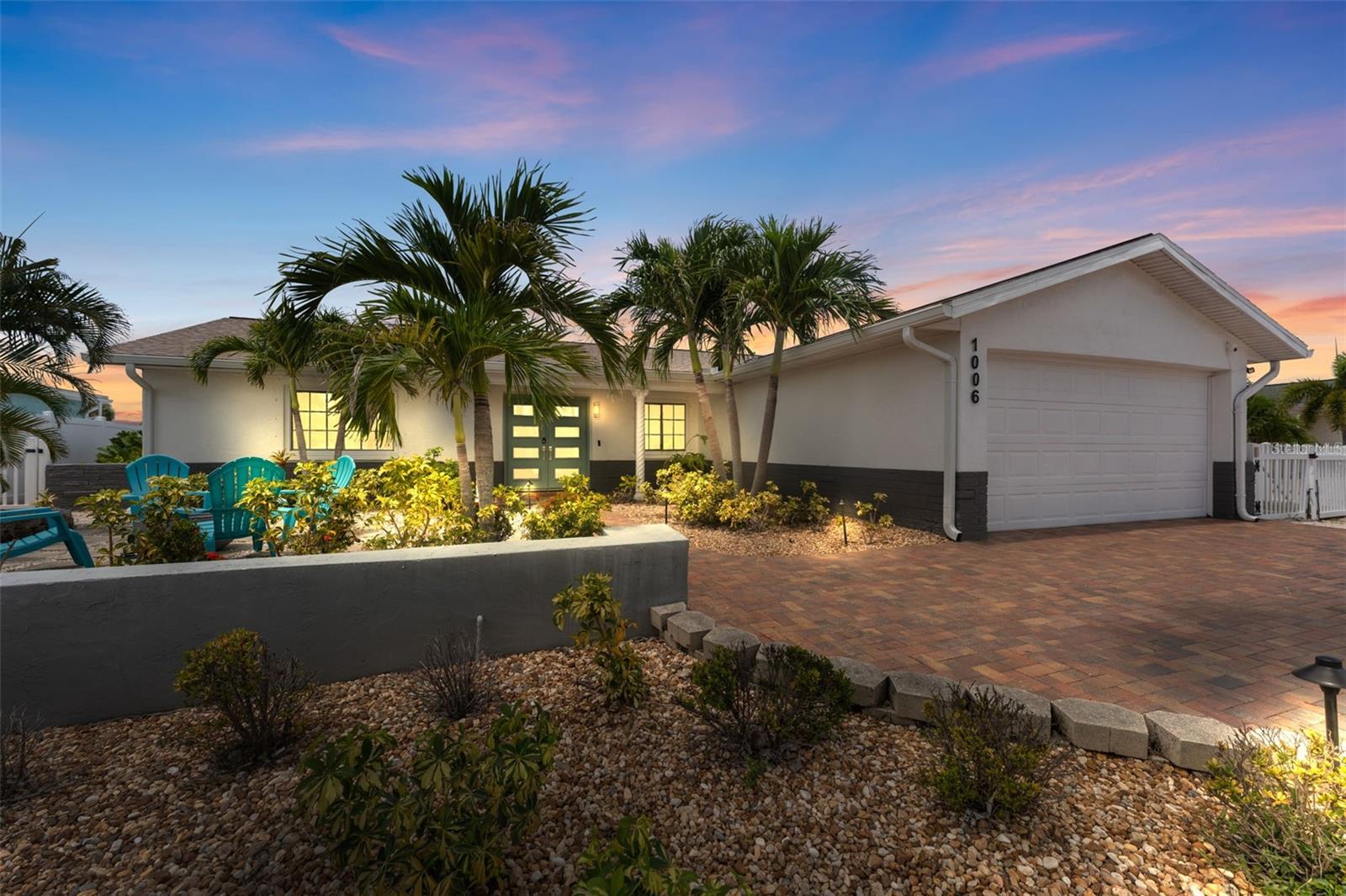 APOLLO BEACH UNIT 08 A RESUBDI - Residential