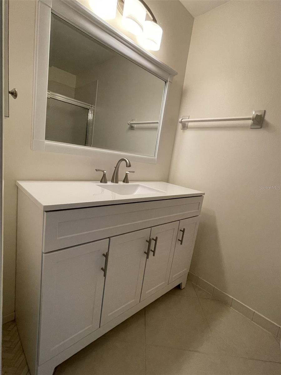 PALM-AIRE AT SARASOTA 10-B - Residential