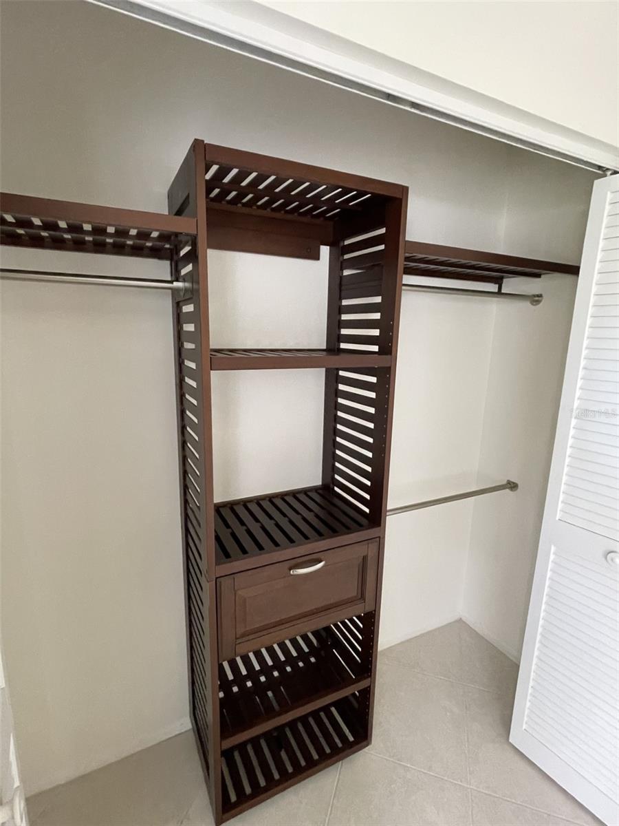 PALM-AIRE AT SARASOTA 10-B - Residential