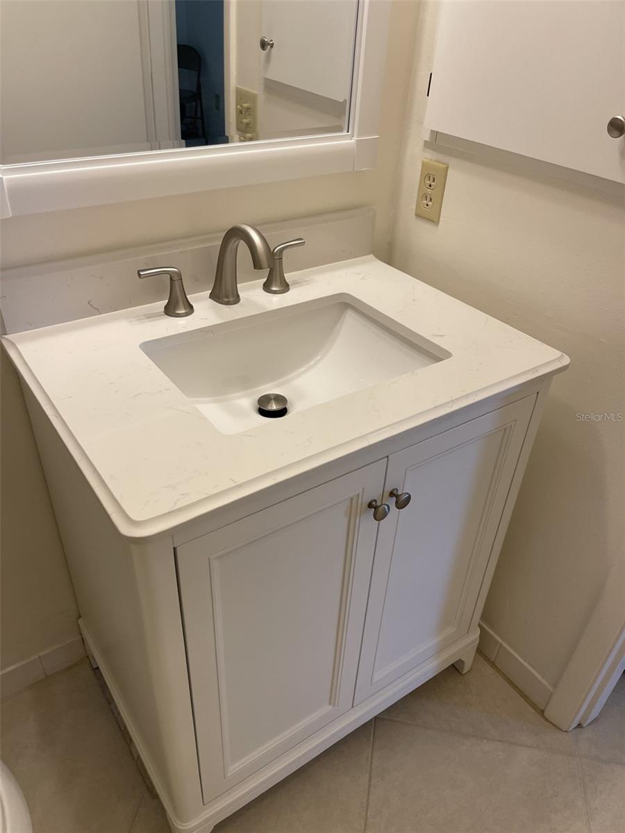 PALM-AIRE AT SARASOTA 10-B - Residential