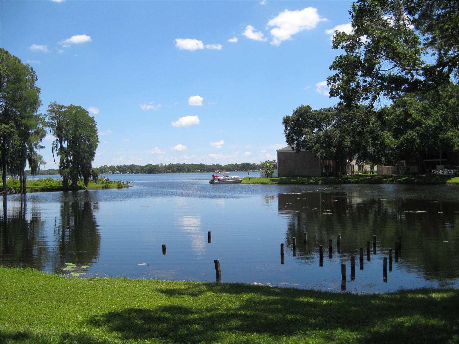 WHISPERING OAKS - Residential Lease