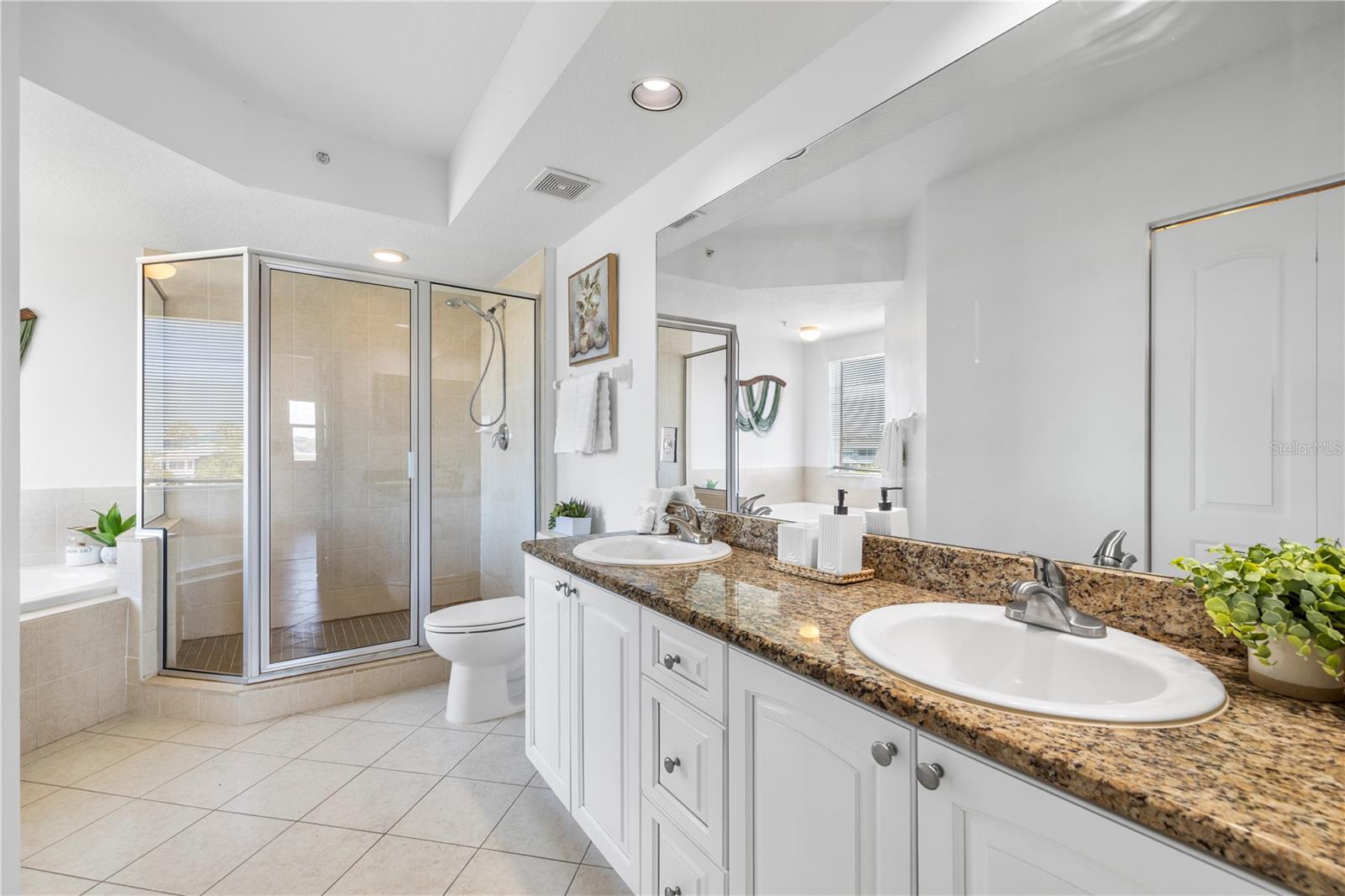 SEAVIEW PLACE AT GULF LANDINGS A CONDO - Residential